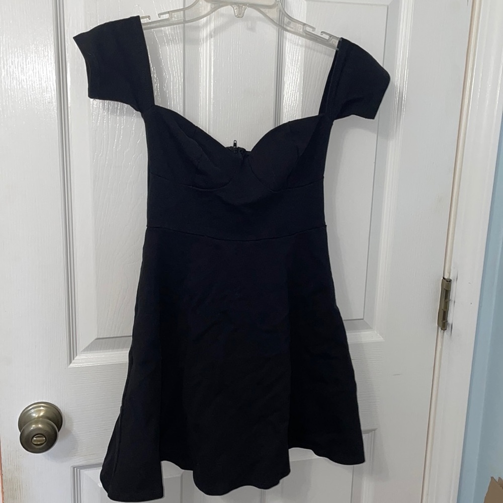 LuLus Black Off the Shoulder Dress